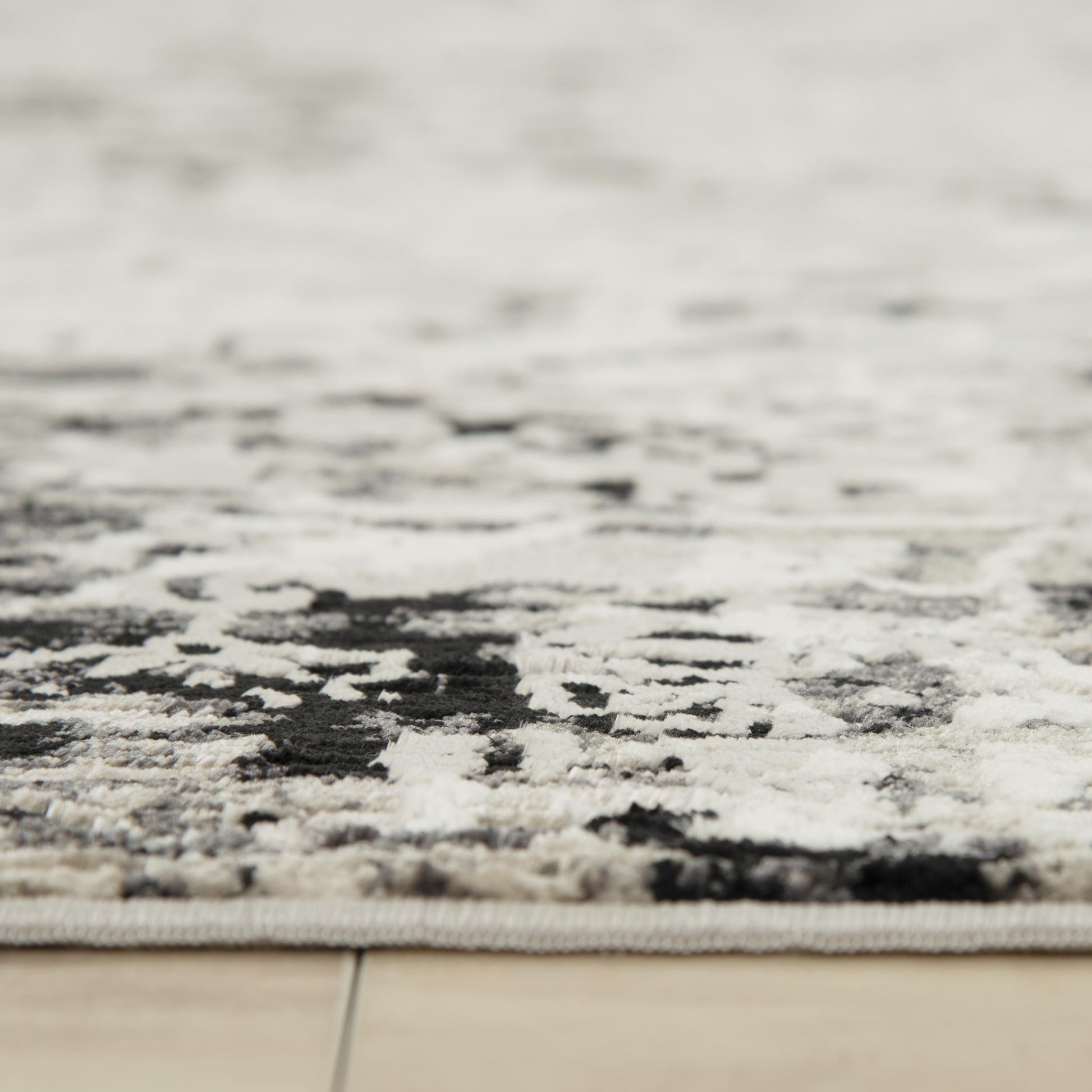 Calabria traditional rug, 9' x 12'.