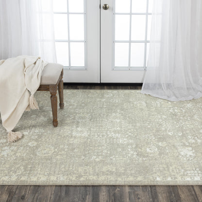 Rug, 8' x 10', traditional style.