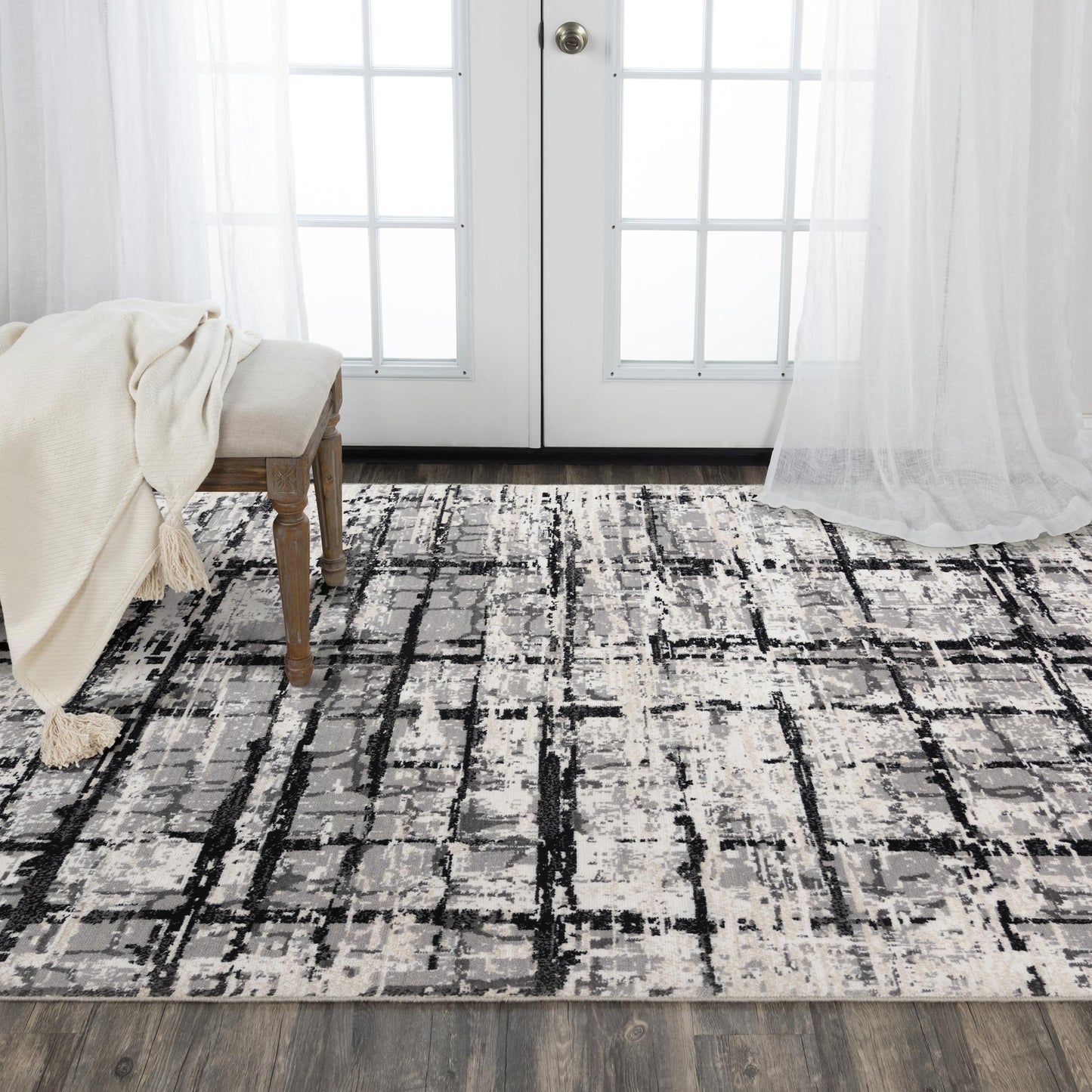 Contemporary rug, 9' x 12'.