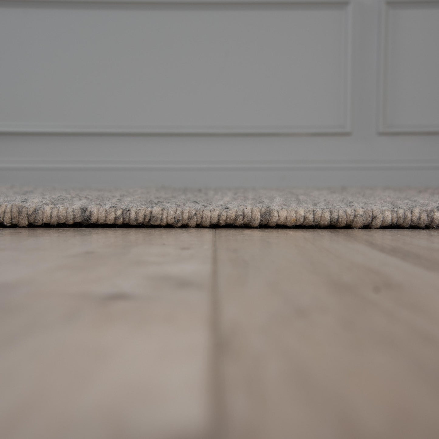 Cozy casual rug, 5' x 8'.