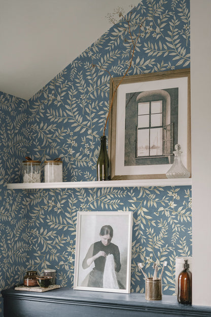 Daisy Bennett Designs  Vining Leaf Trail Botanical Transitional Blue   - DB20902
