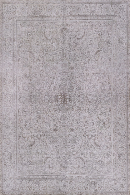 DORSEDOR-4GRY gray distressed oriental rug with ornate floral medallion design and decorative border.