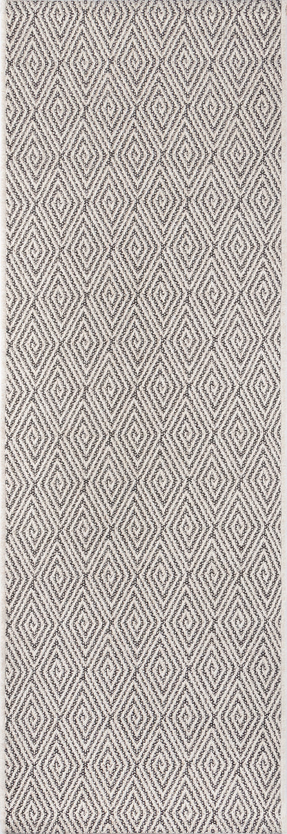 Beige woven rug, 4' x 6', with a cream diamond lattice pattern; textured geometric textile.