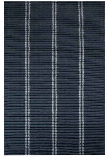 Area rug, 9' x 12'.