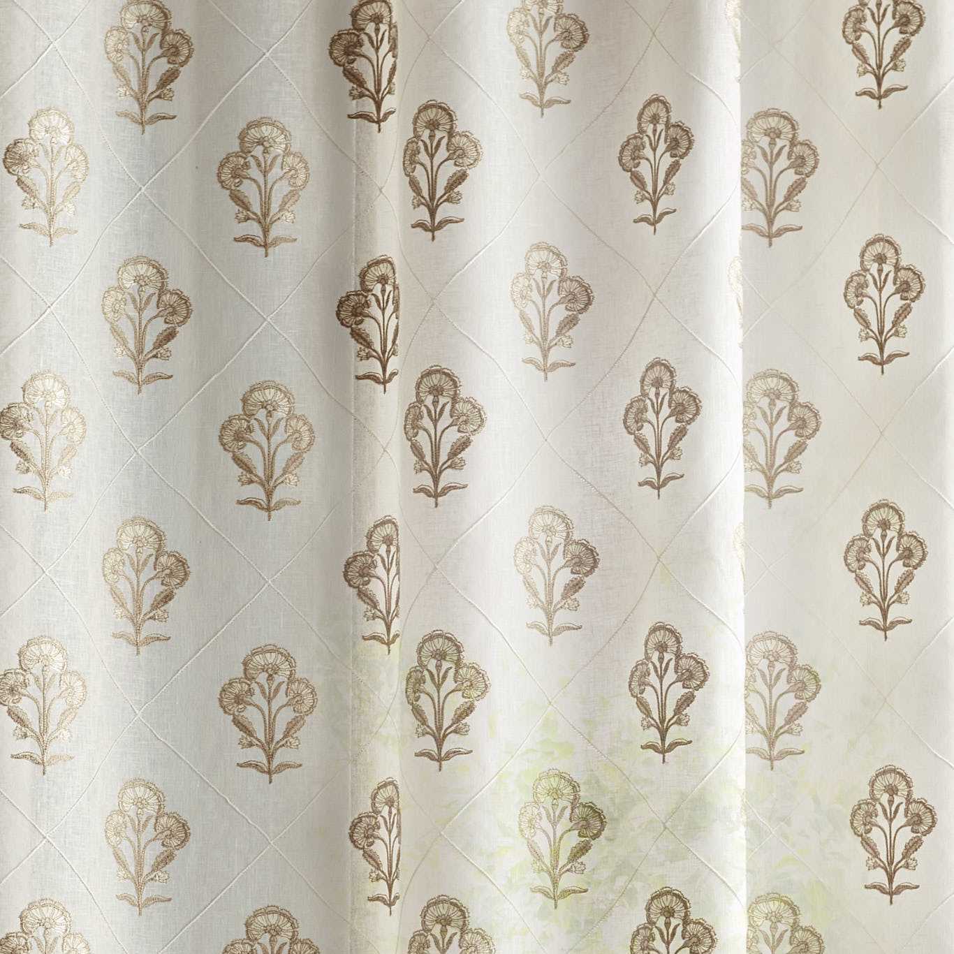 SANDERSON Sea Thrift Non-Weighted Sheers/Voile  Seaspray & Sand   - DSHE237773
