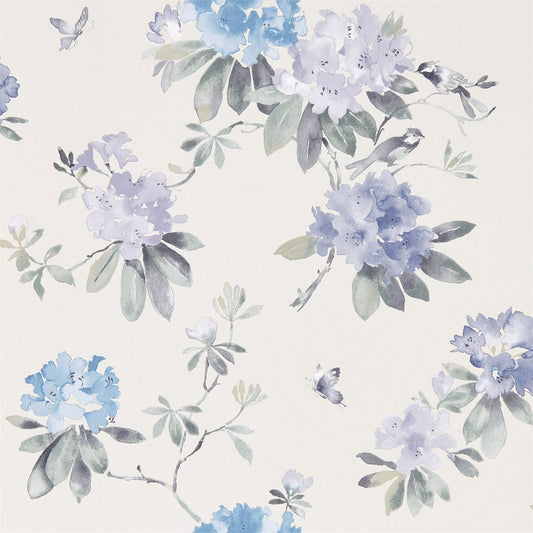 SANDERSON OUTLET Rhodera Wallpaper Classic Floral Amethyst,Charcoal   - DWAP216266