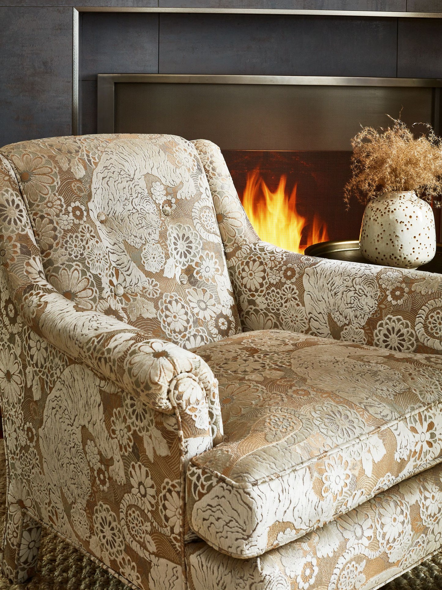 SCALAMANDRE  SIBERIAN TIGER FABRIC WHITE TAWNY   - EA 000118V1 NEW SKU # EA18V10001