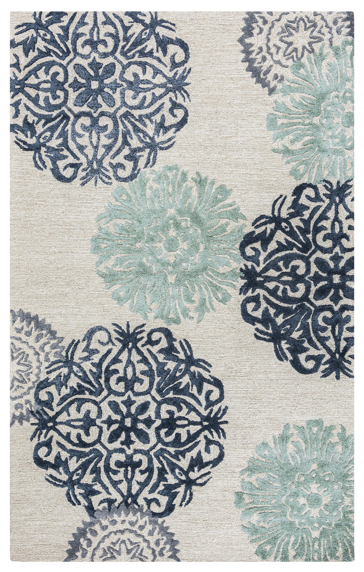 Transitional area rug, 9' x 12'.