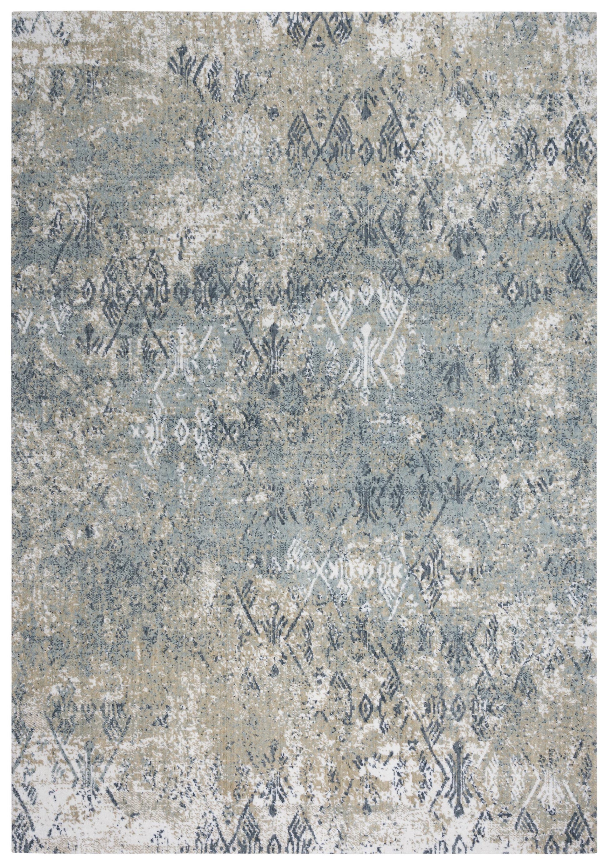 10' x 13' rug, transitional style.