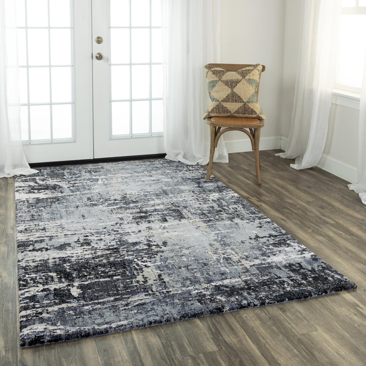 Contemporary rug, 8' x 10'.