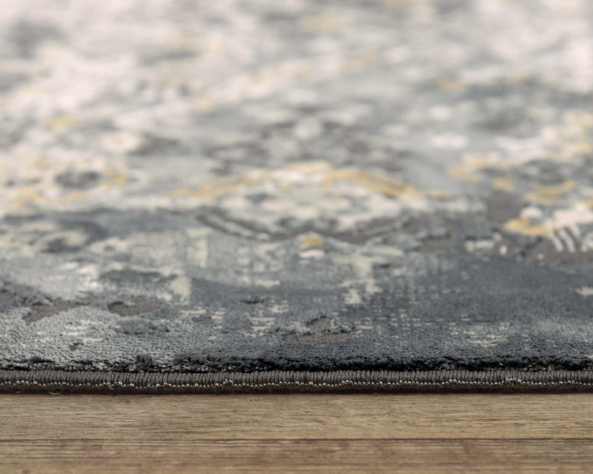 Industrial-style rug, 8' x 10' - EMGEMG92933DR7109