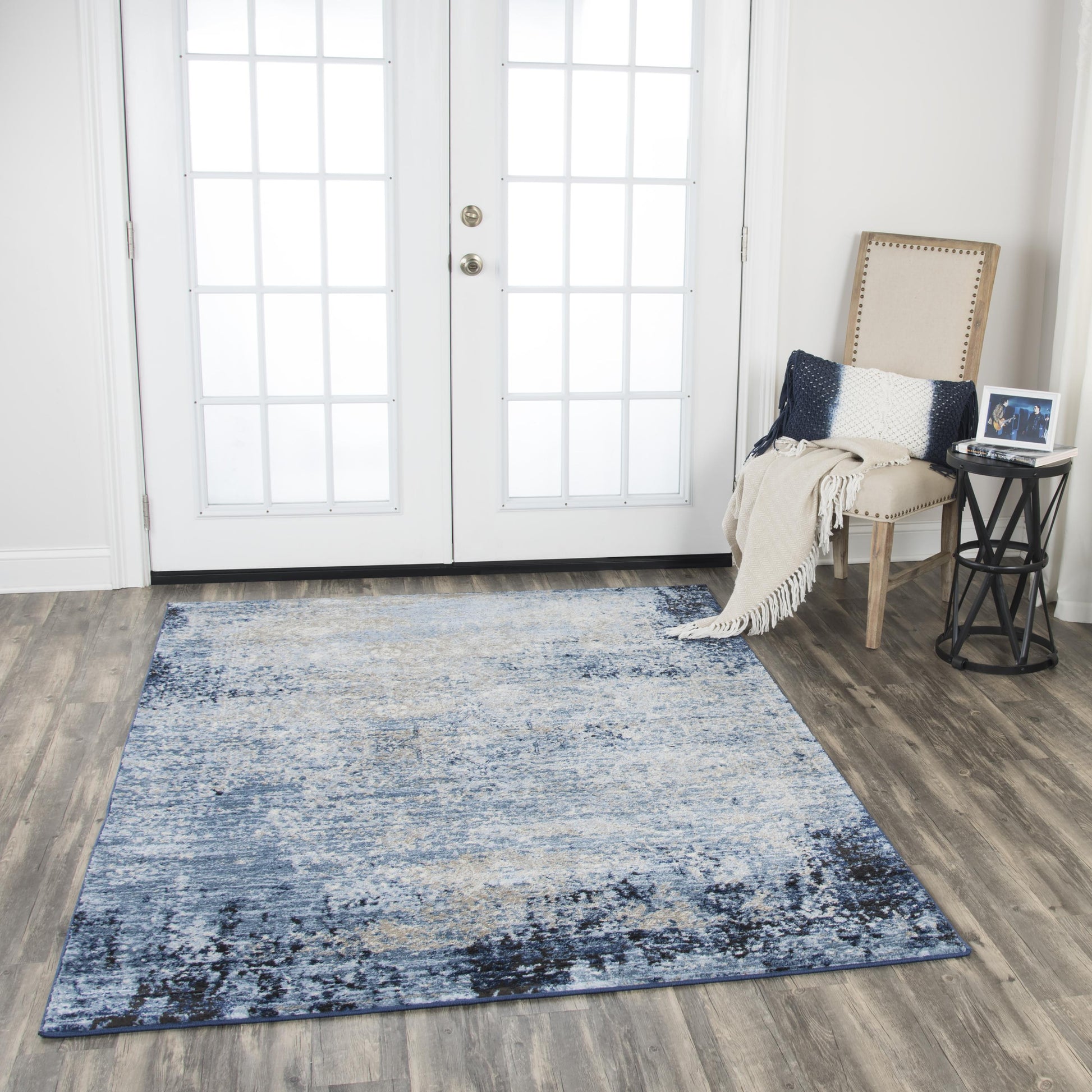 8' x 10' transitional area rug
