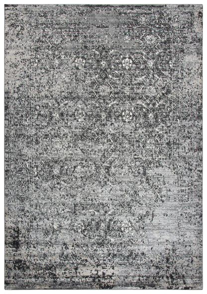 Transitional rug, 5' x 7
