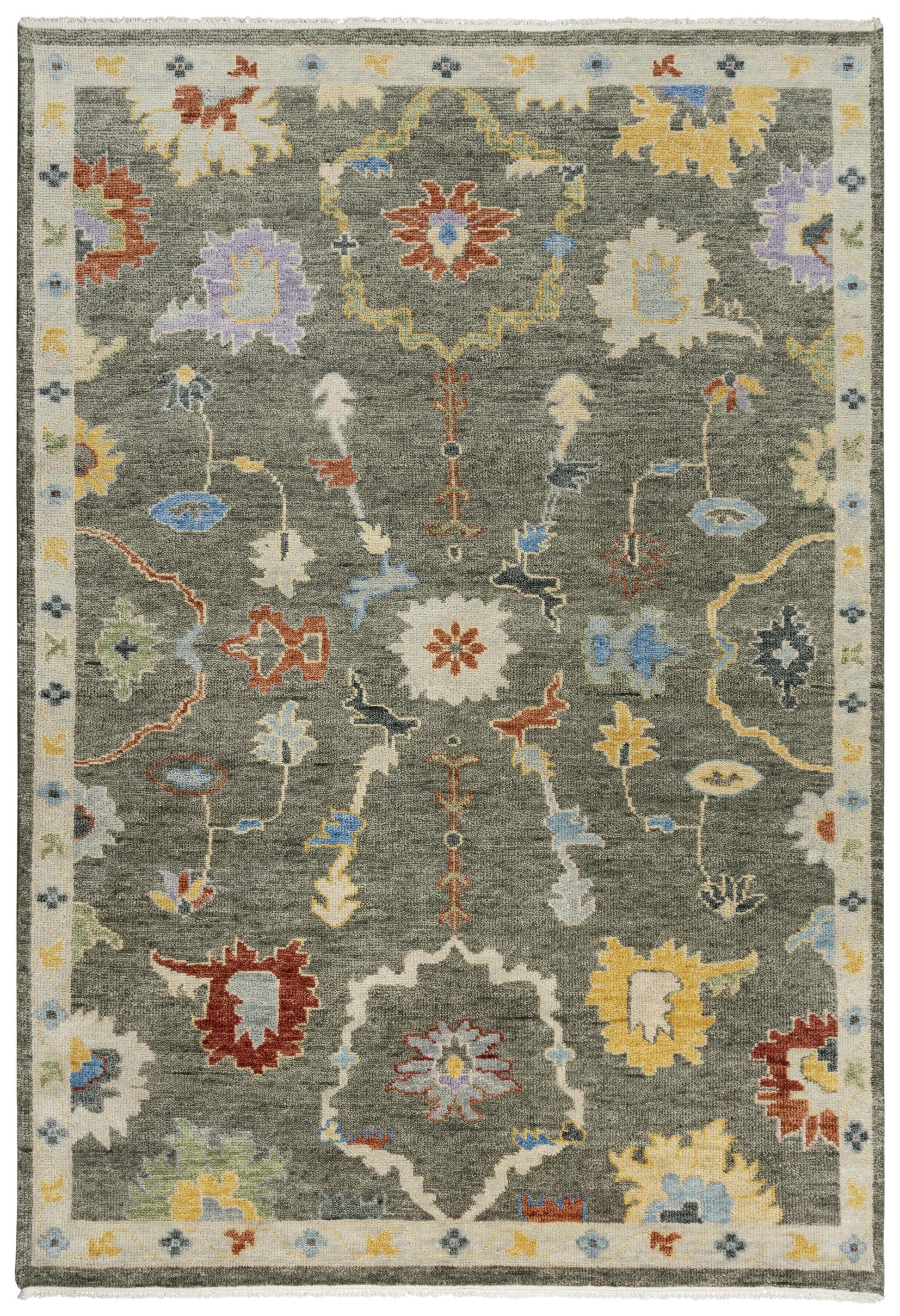 Transitional area rug, 2' x 3'.