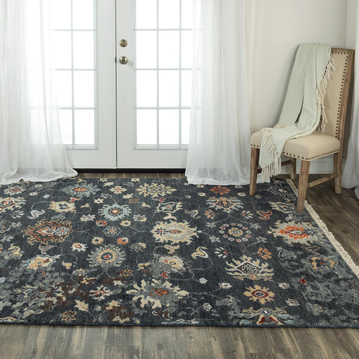 Area rug, 9' x 12', transitional style.