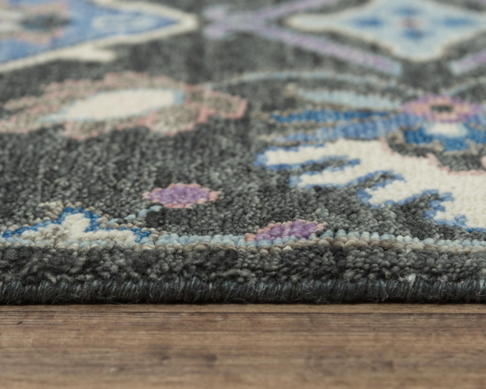 Envision Transitional rug, 2' x 3