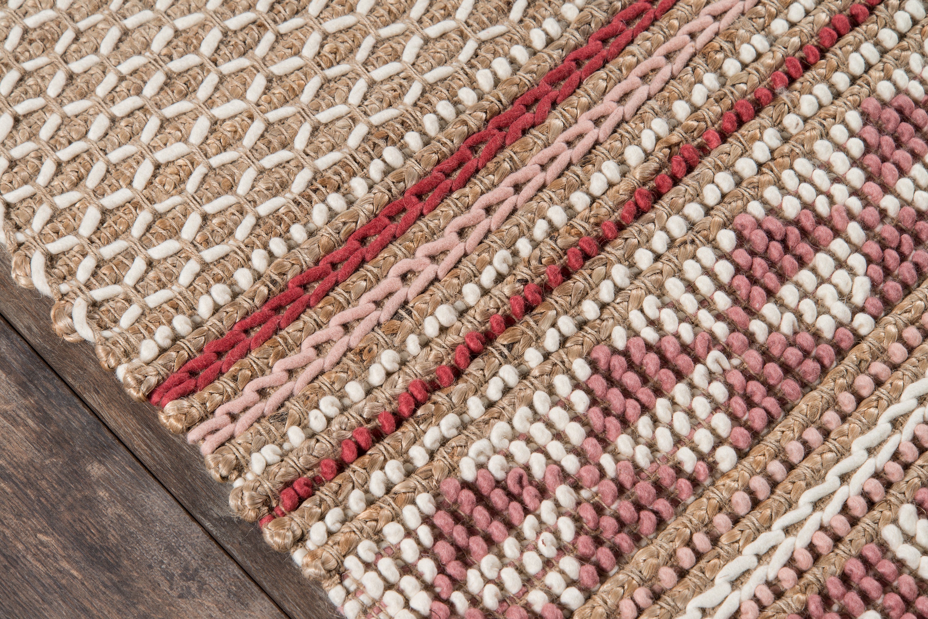 Momeni Rugs Esme 5'X7' - ESME0ESM-3PNK5070 – Primoends Home Decor to Go