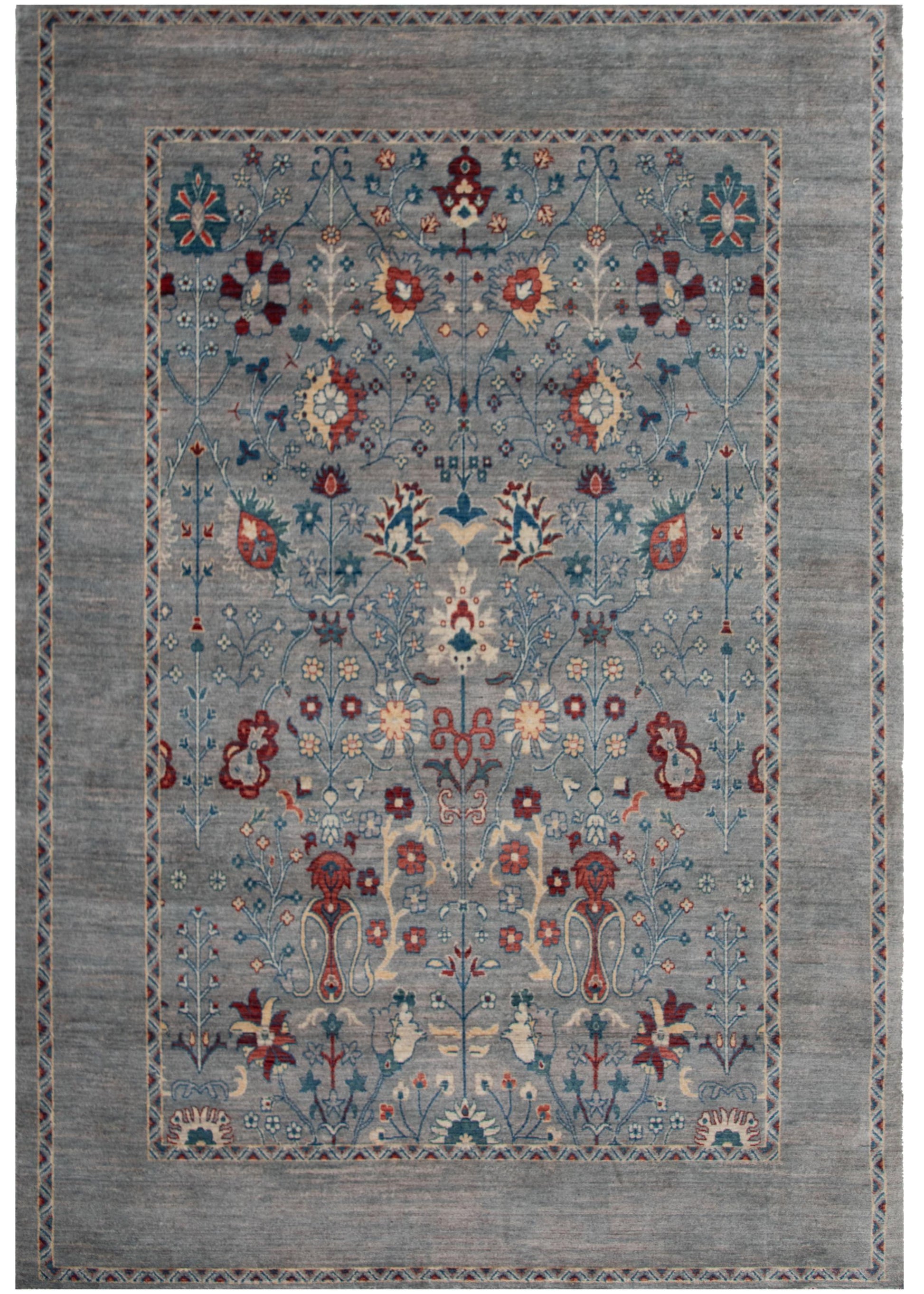 Estate Traditional rug 2' x 8