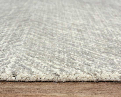 Etchings contemporary rug, 5' x 8'.