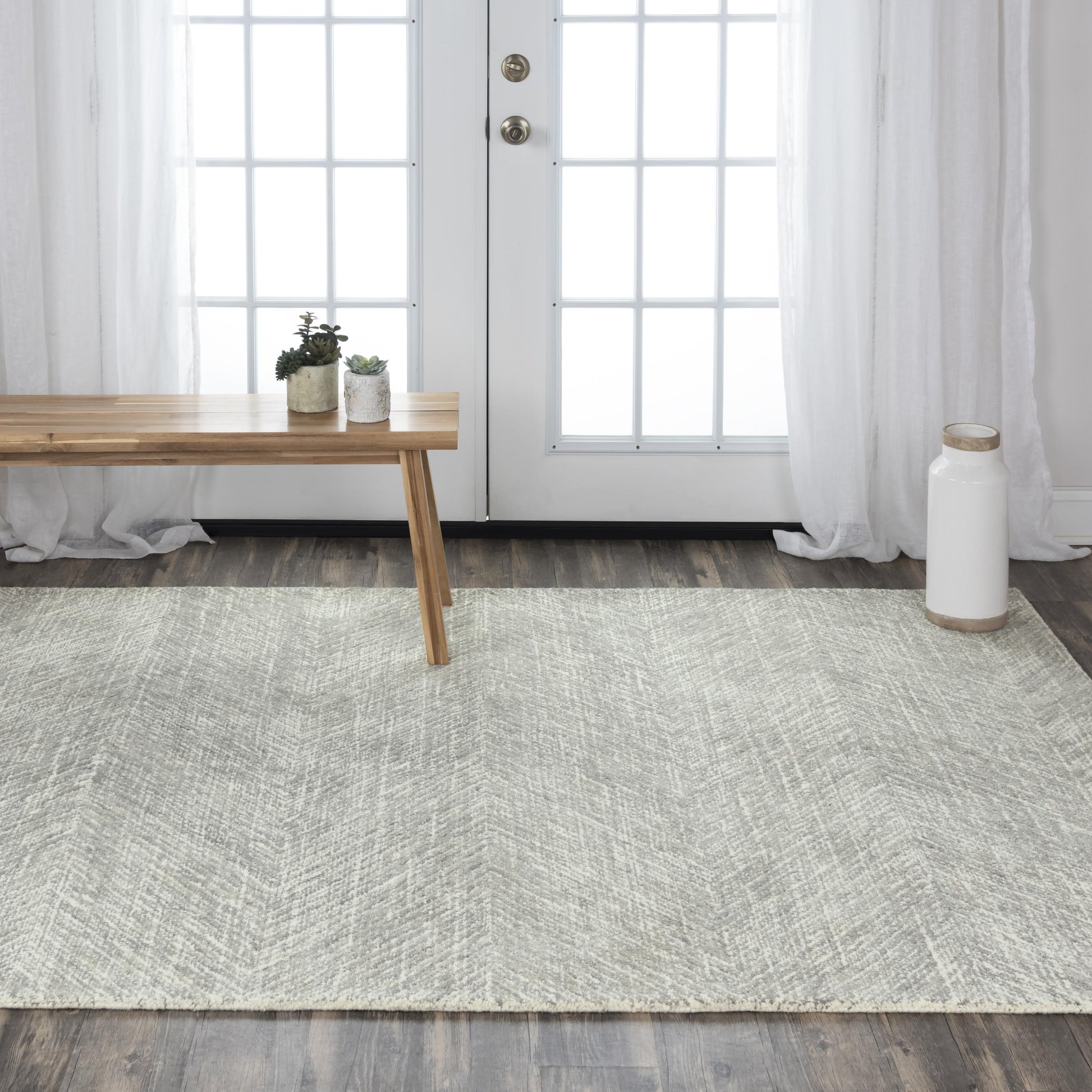 Contemporary area rug, 9' x 12'.