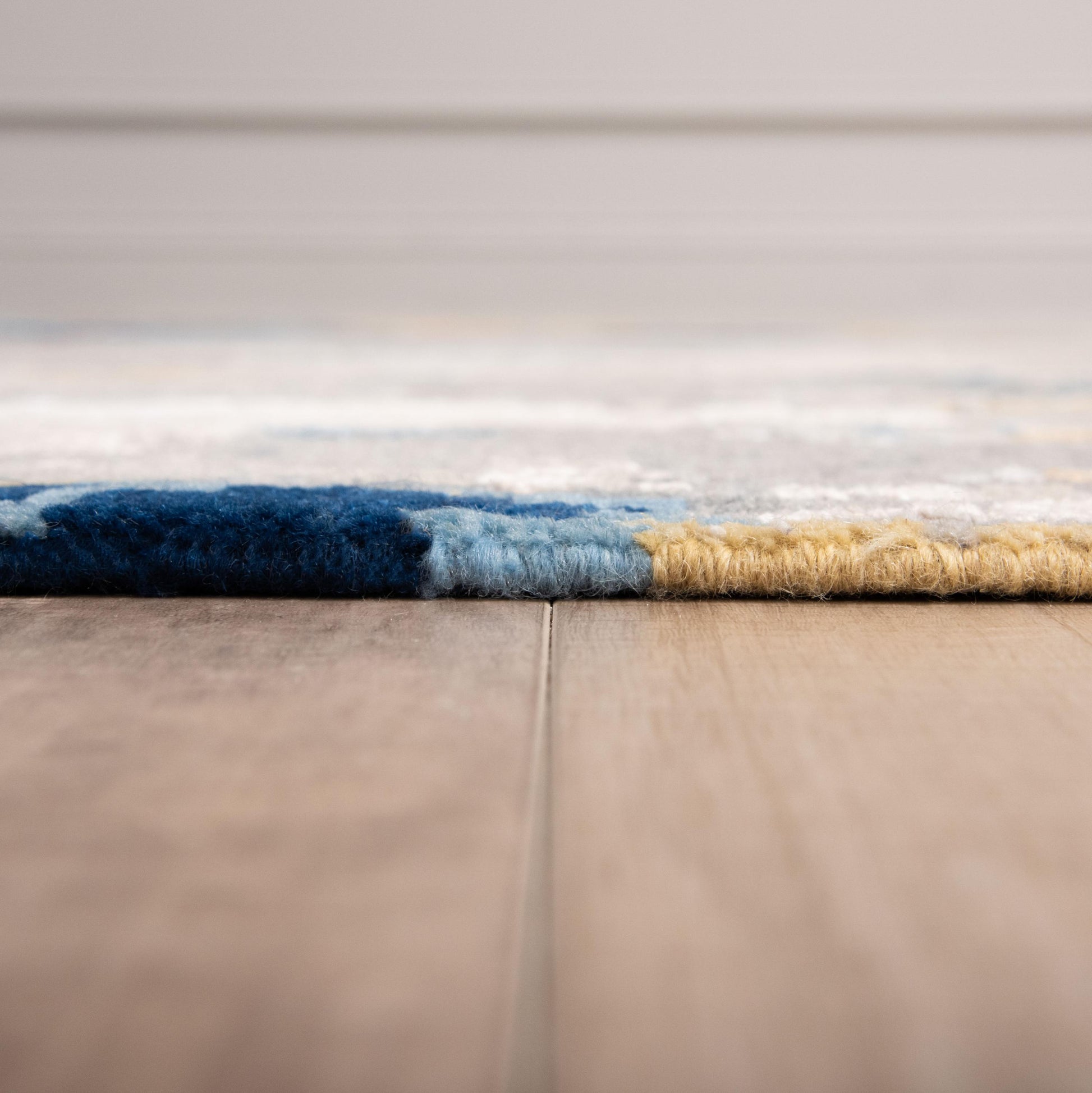 Contemporary rug, 2' x 8'.