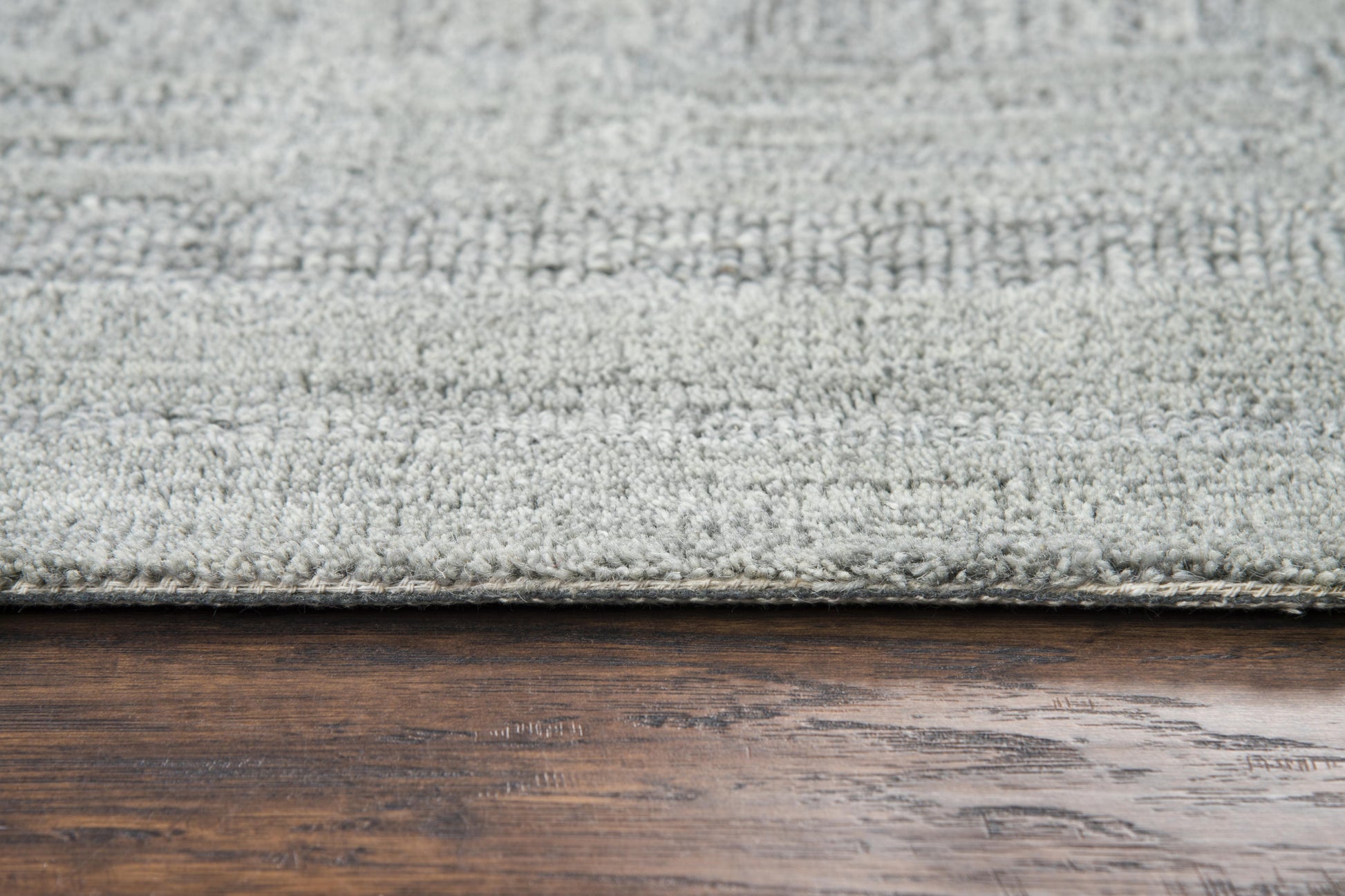 Contemporary rug, 8' x 10'.