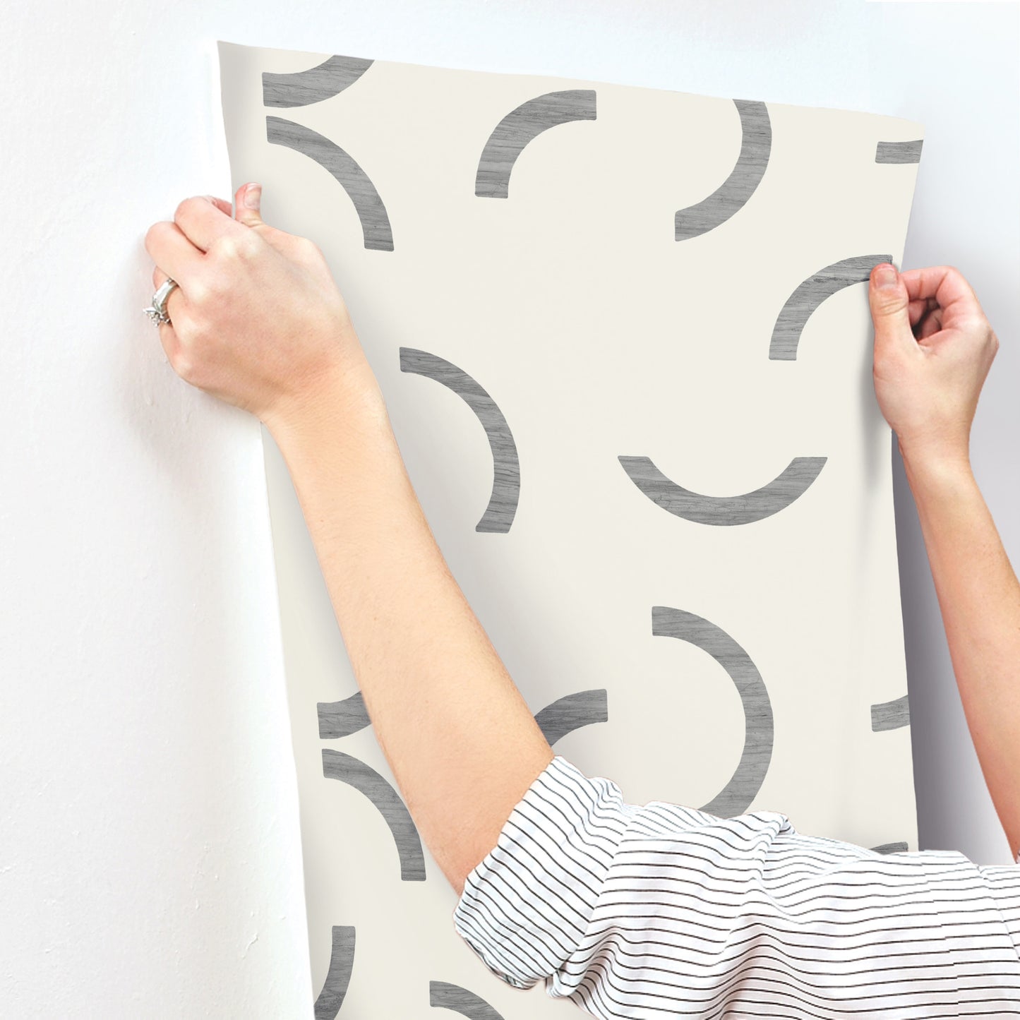 York Wallcoverings Formations Lunula Black Wallpaper Modern Geometrics Blacks   - FM1022