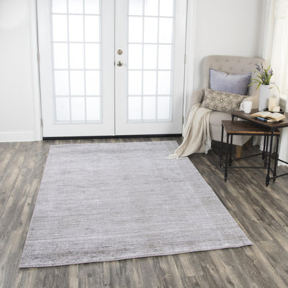 Rug, 5' x 8'.