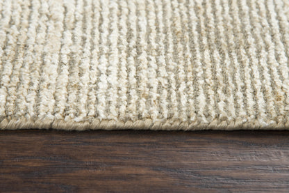Casual rug, 5' x 8'.