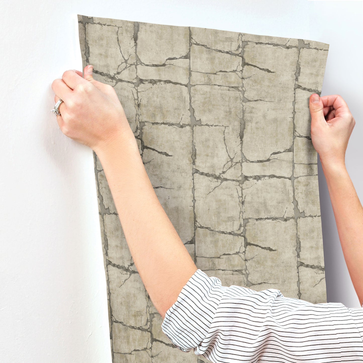 York Wallcoverings Woodnote Mojave Taupe Wallpaper Masculine Modern Beiges   - GN2581