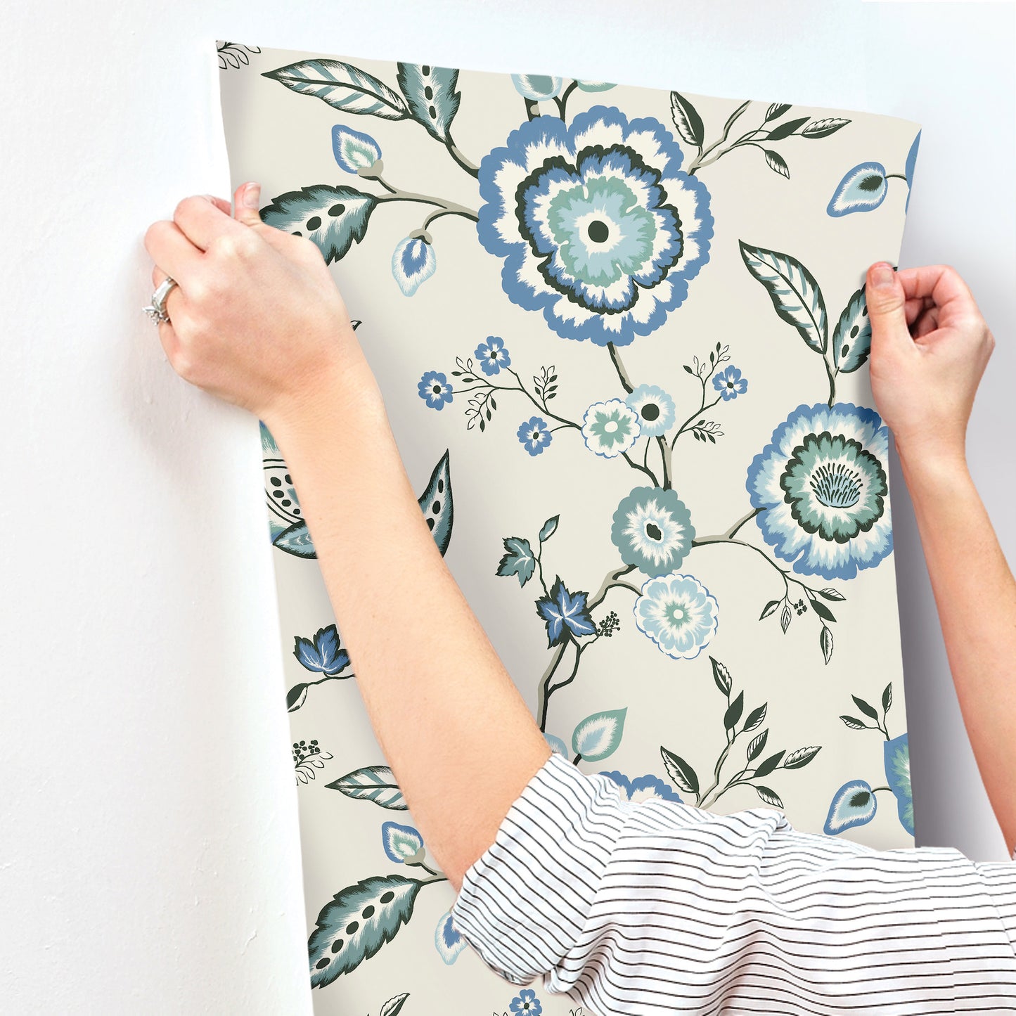 York Wallcoverings Earthy Tones Dahlia Blooms Blue and White Wallpaper  Florals and Flowers Whites and Off-Whites   - GO8231