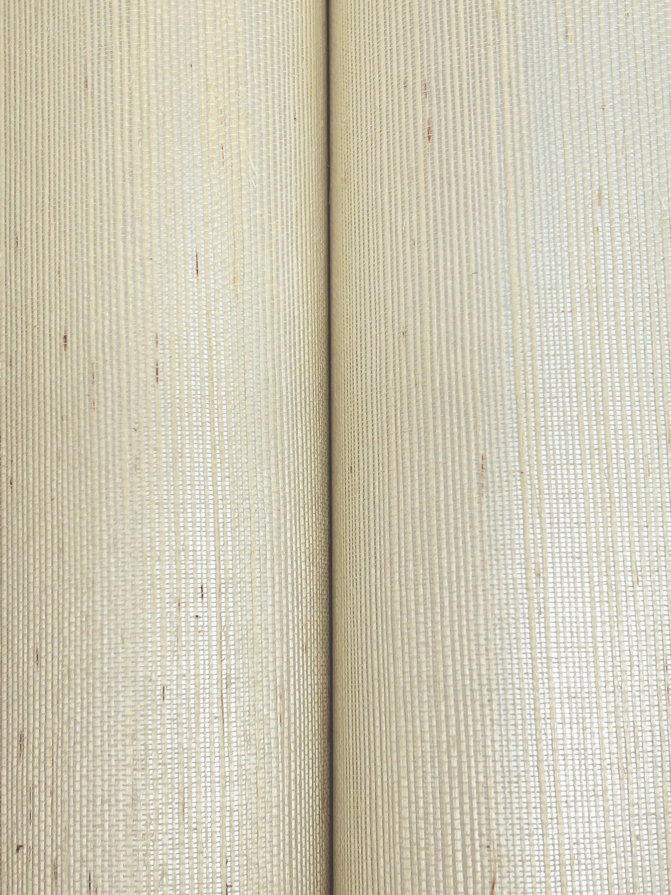 York Wallcoverings Ronald Redding Glistening Sisal Whitening Wallpaper Grasscloth Naturals Whitening  Wallpaper - GRL88350