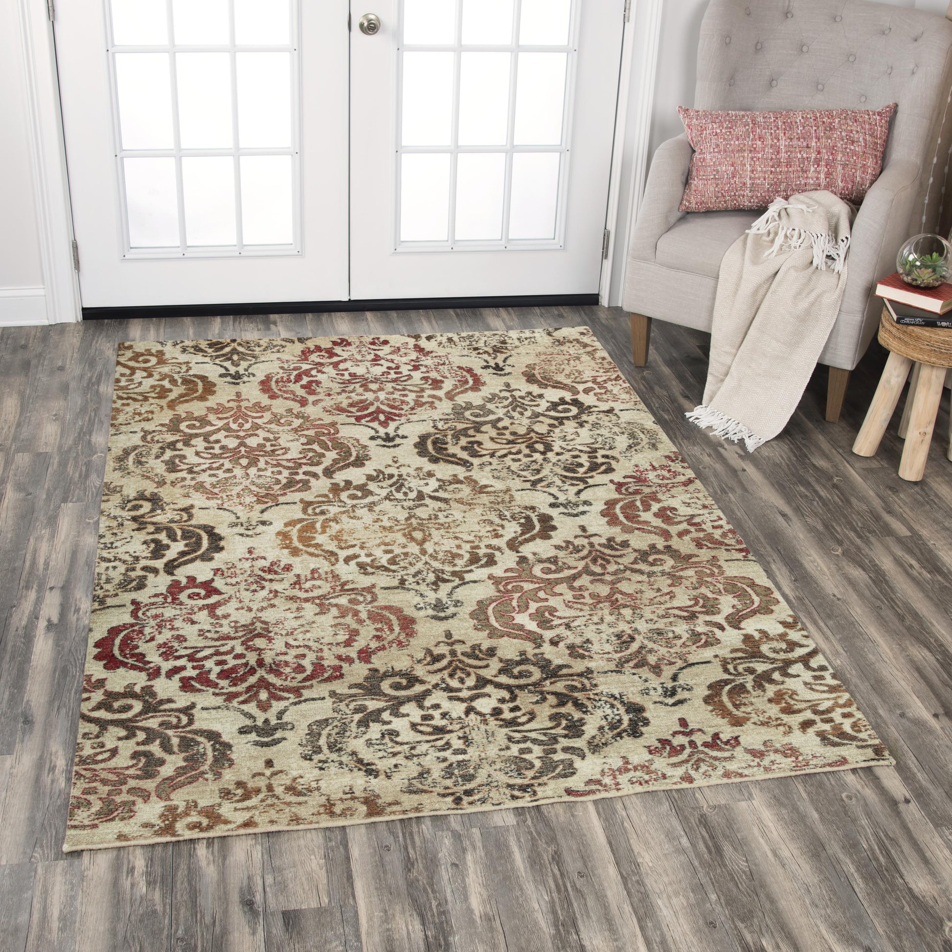 Transitional area rug, 5' x 8'.
