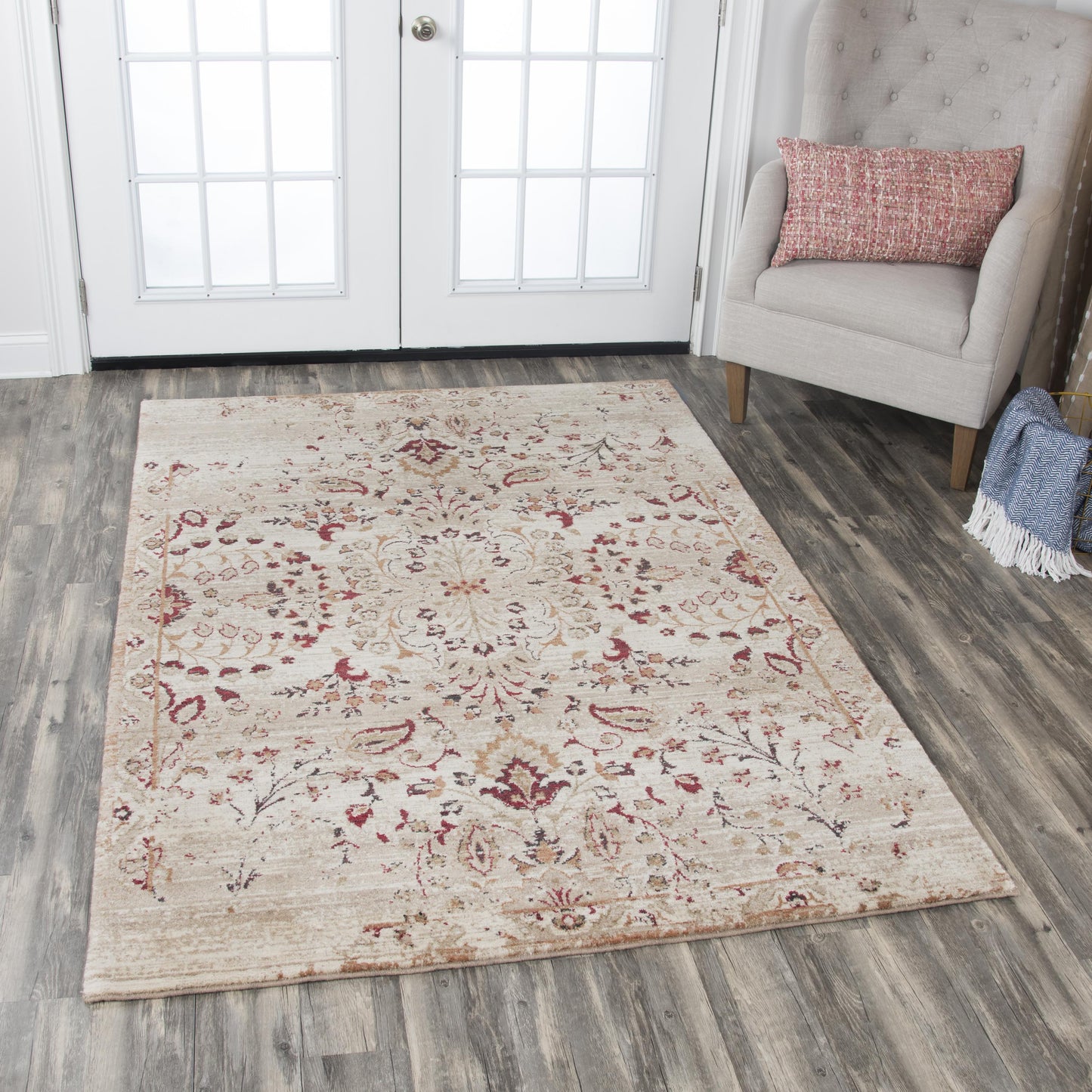 Transitional rug, 8' x 10'.