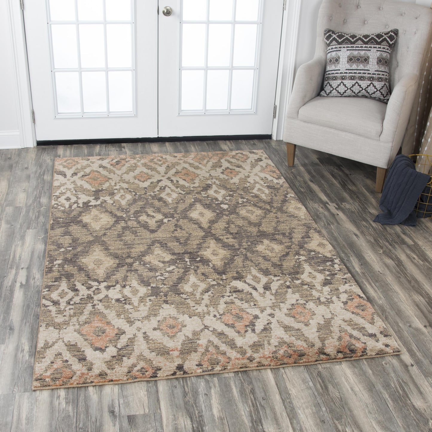 Gossamer rug, transitional style, 10' x 13'.