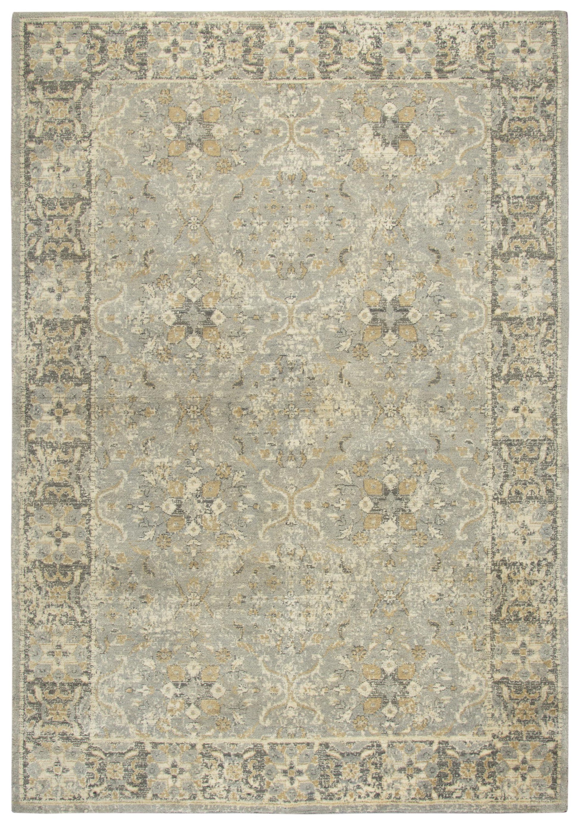 Traditional rug, 10' x 13'.