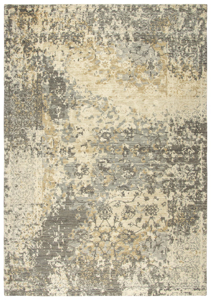 Transitional rug, 2' x 3'.