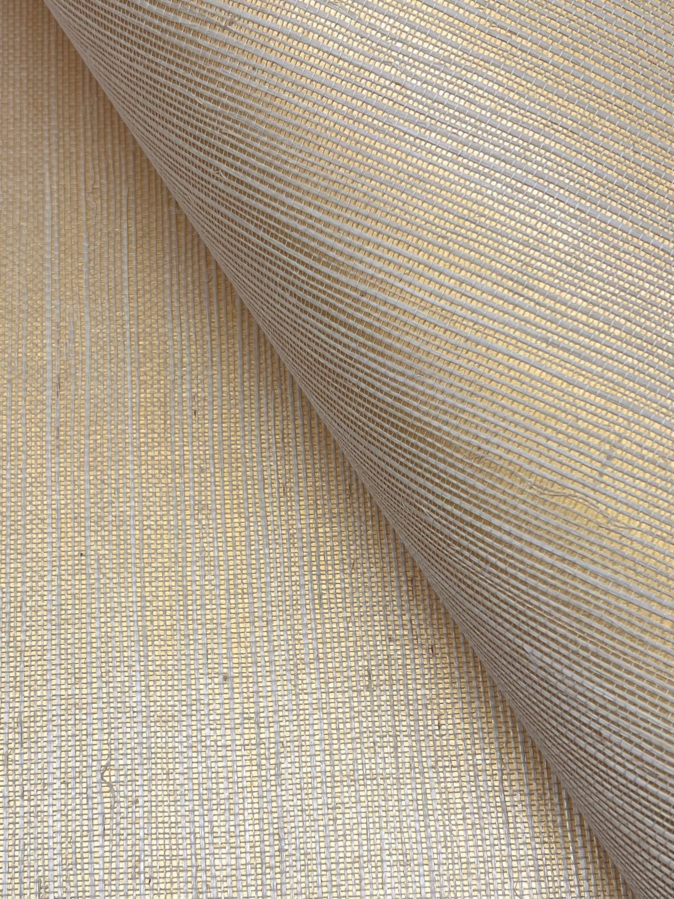 York Wallcoverings Designer Sisals Fan Deck Maguey Sisal Gold Wallpaper Traditional Grasscloth Metallics   - GV0111NWFD