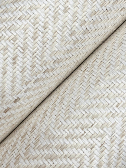York Wallcoverings Grasscloth and Natural Resource Tailored Weave White Wallpaper Traditional Grasscloth Beiges   - GV0194
