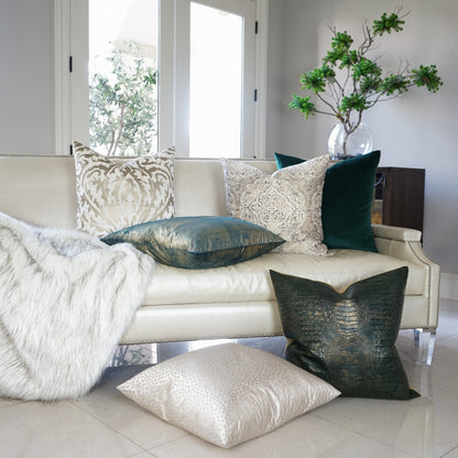 D.V. KAP HOME   24" x 24" Hepburn Pillow - Crystal Glam, Circular - Dots    - 3209-C-2424