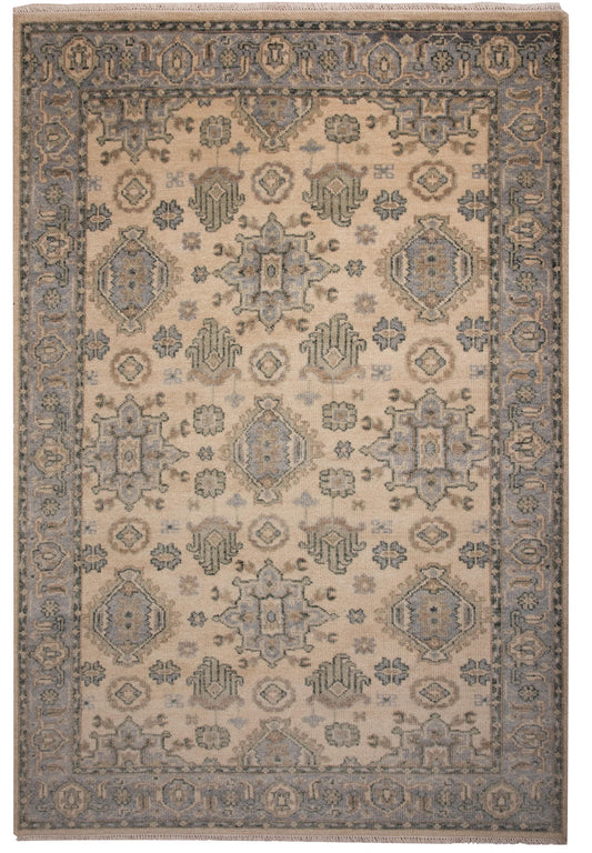 Rizzy Home Rugs Hallmark Traditional rug, 10' x 14'.