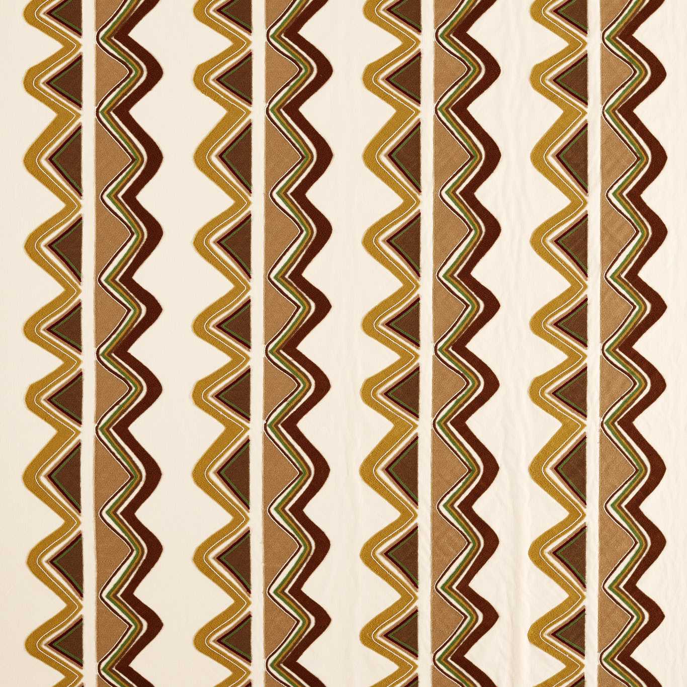 HARLEQUIN Kaleido Embroidery   Clay,Nectar   - HFUF134785