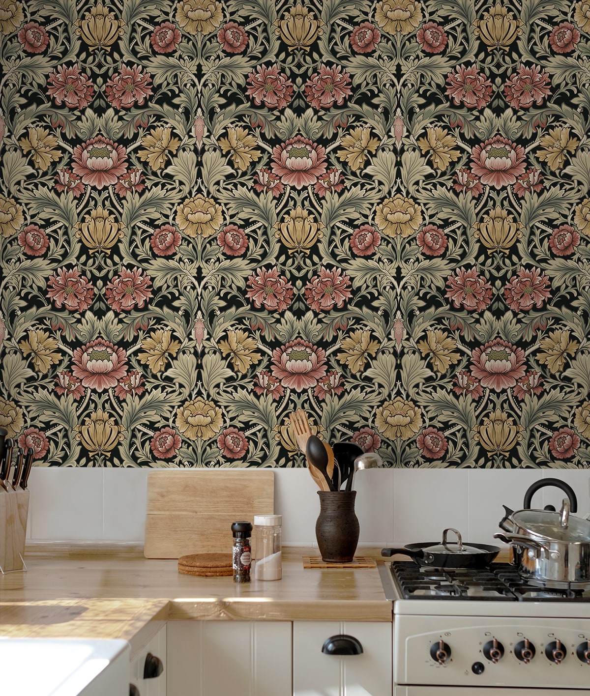 Harry & Grace  Acanthus Floral Cameo Floral Vintage Black   - HG14000