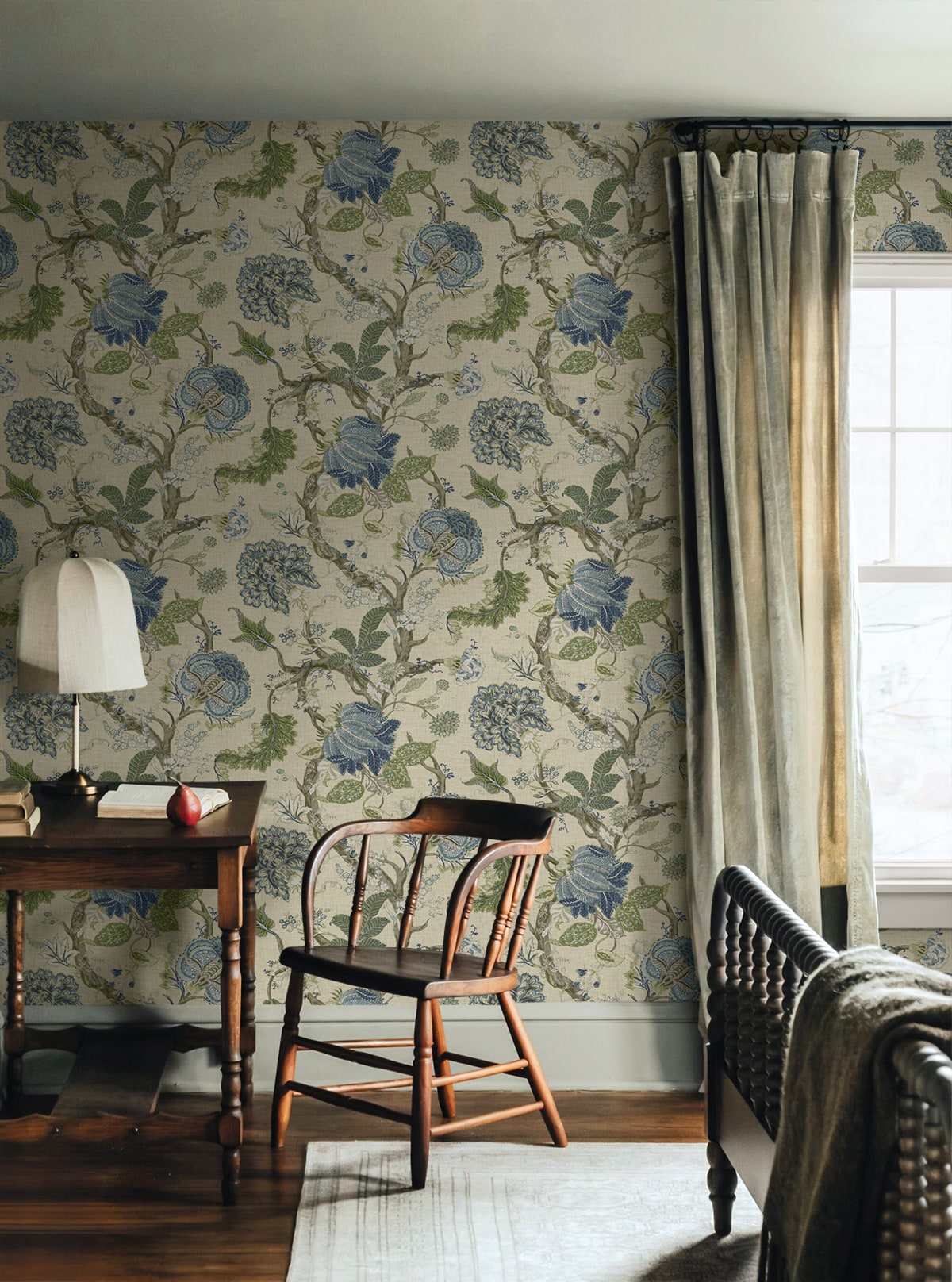Harry & Grace  Jacobean Trail Jacobean Traditional Multicolored   - HG14204