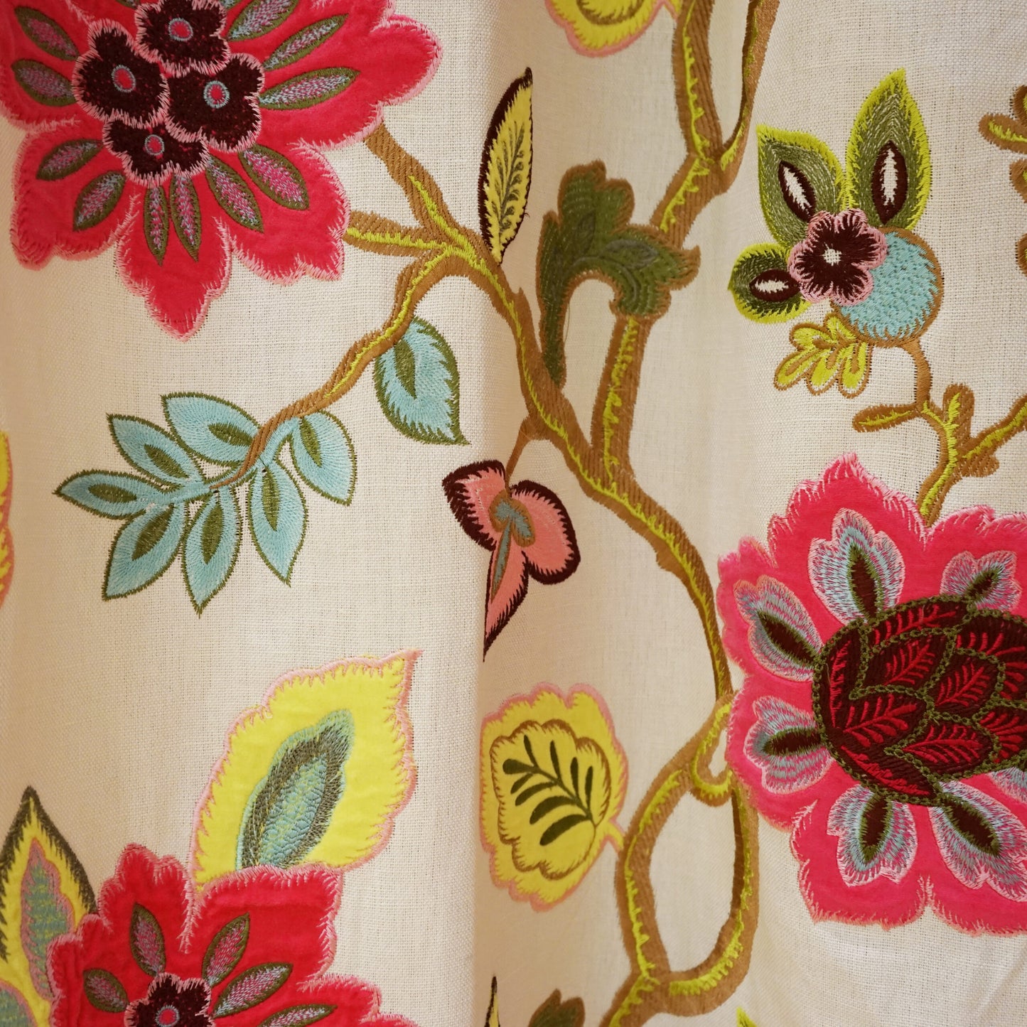 JF Fabrics JF Studio HIBISCUS 46 Fabric Traditional,Transitional,Contemporary,Floral Multi,Pink  Embroidery,Texture,Linen Texture - 6001846 SJ101
