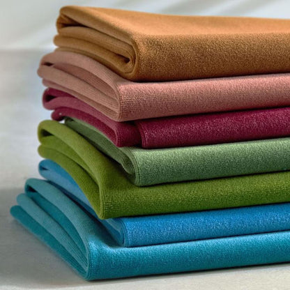 HARLEQUIN Performance Velvets Fabric Plains , Textures Sweet pea   - HIOV134132