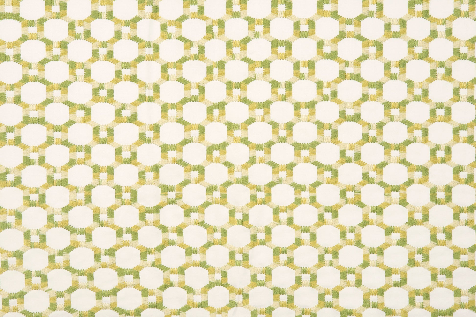 SCALAMANDRE  ISLAND TRELLIS FABRIC GREEN   - HN 000542014