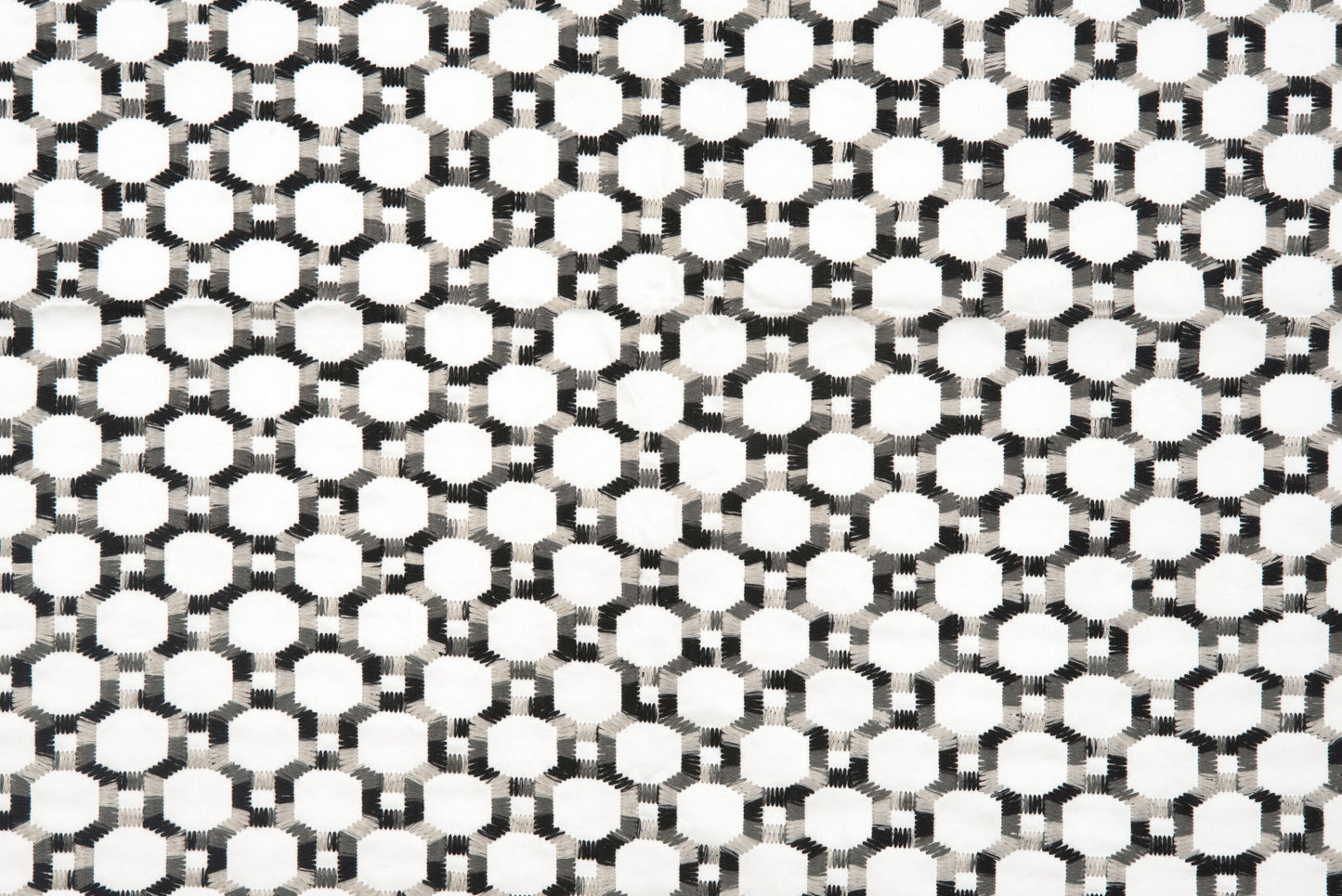 SCALAMANDRE OUTLET  FABRIC ISLAND TRELLIS  FABRIC CHARCOAL   - HN 000842014