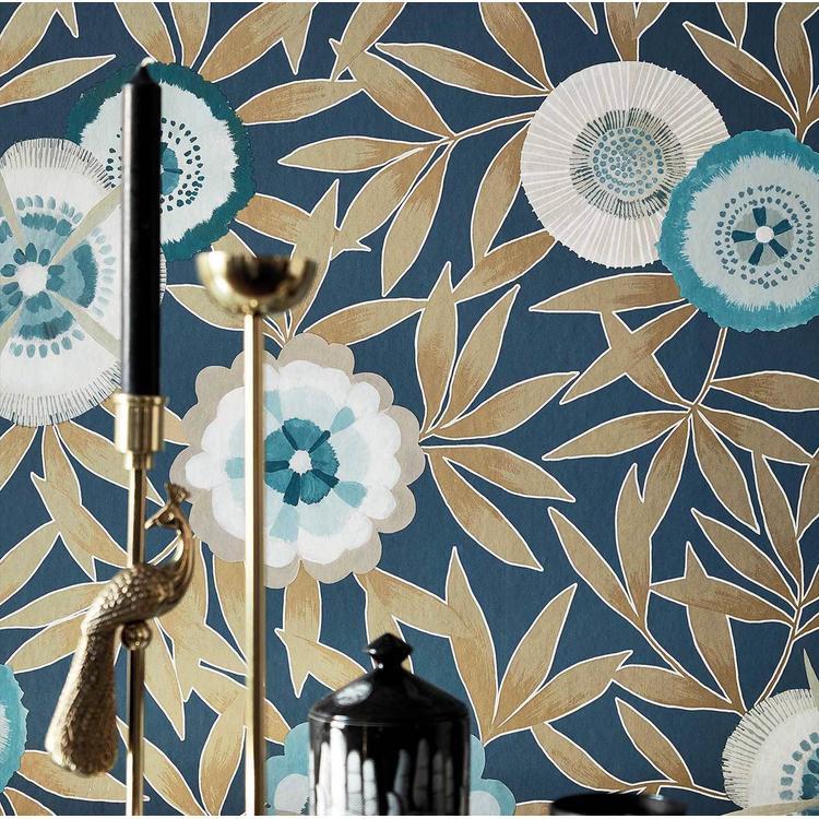 Harlequin Komovi Midnight Gold wallpaper designer wallcovering geometric metallic luxury accent wall for living room bedroom dining room contemporary glam interiors