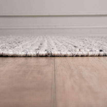 Area rug, 8' x 10'.